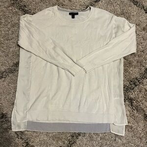 Banana Republic lightweight sweater with side fabric detail size M